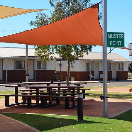 Karratha Village Workforce Accommodation Exteriör bild