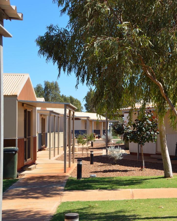 Karratha Village Workforce Accommodation Exteriör bild